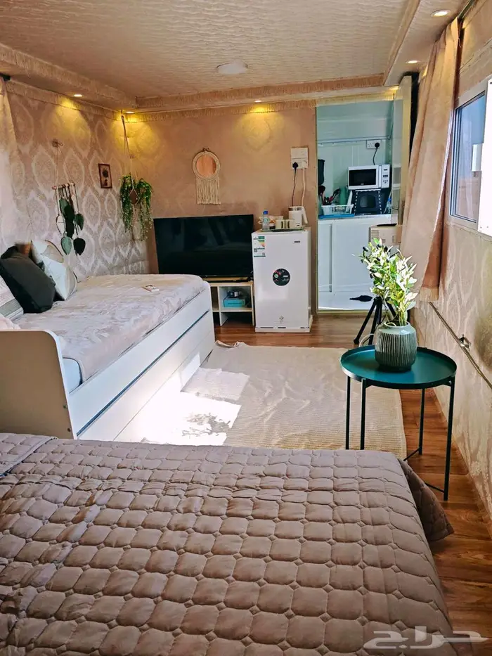 عرض اليوم الخميس 35 بالمية خصم 5