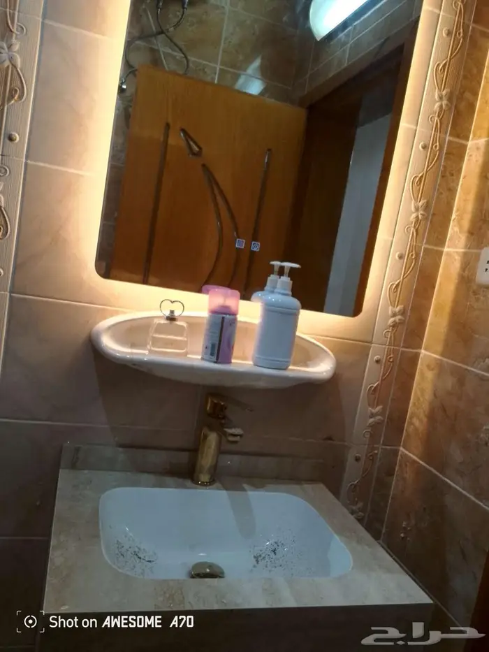 سباك مكه لجميع أعمال السباكه والكهرباء تأسيس تمديدصيانه 0