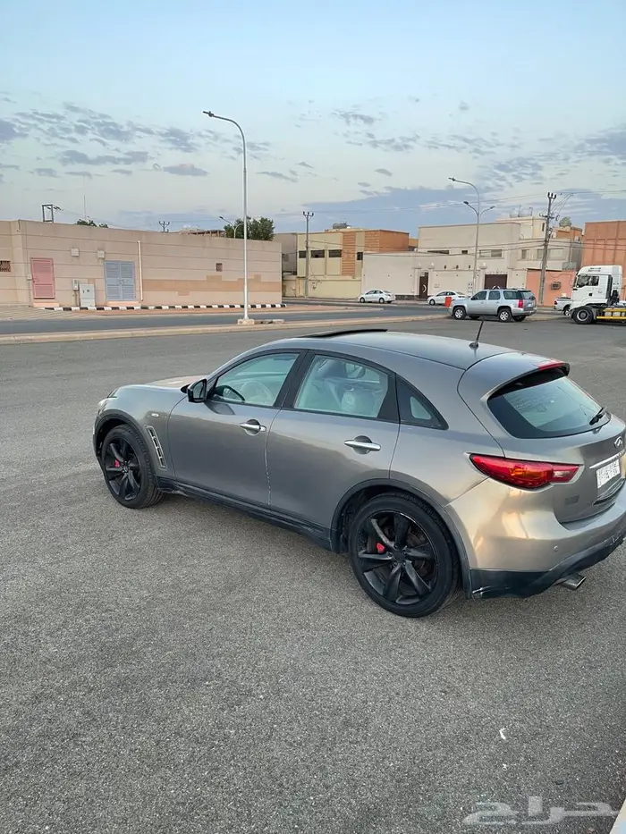 انفنتيFX50s 2009 2