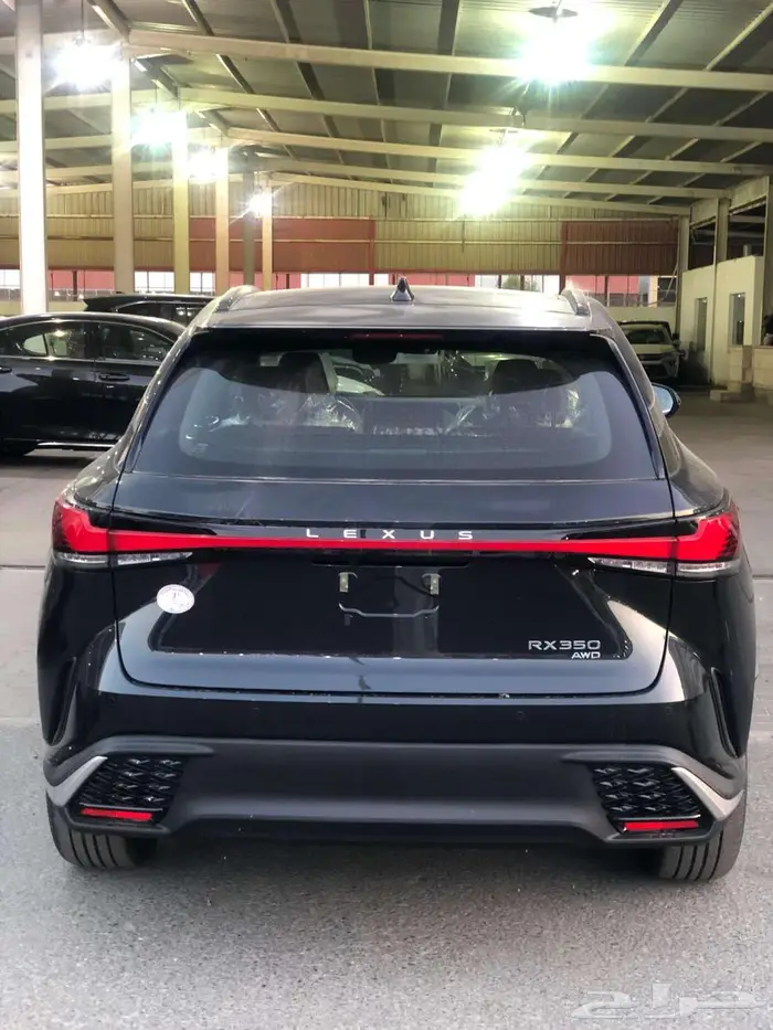 لكزس RX 350 FF 2025 اسبورت سعودي أسود داخل أحمر 1