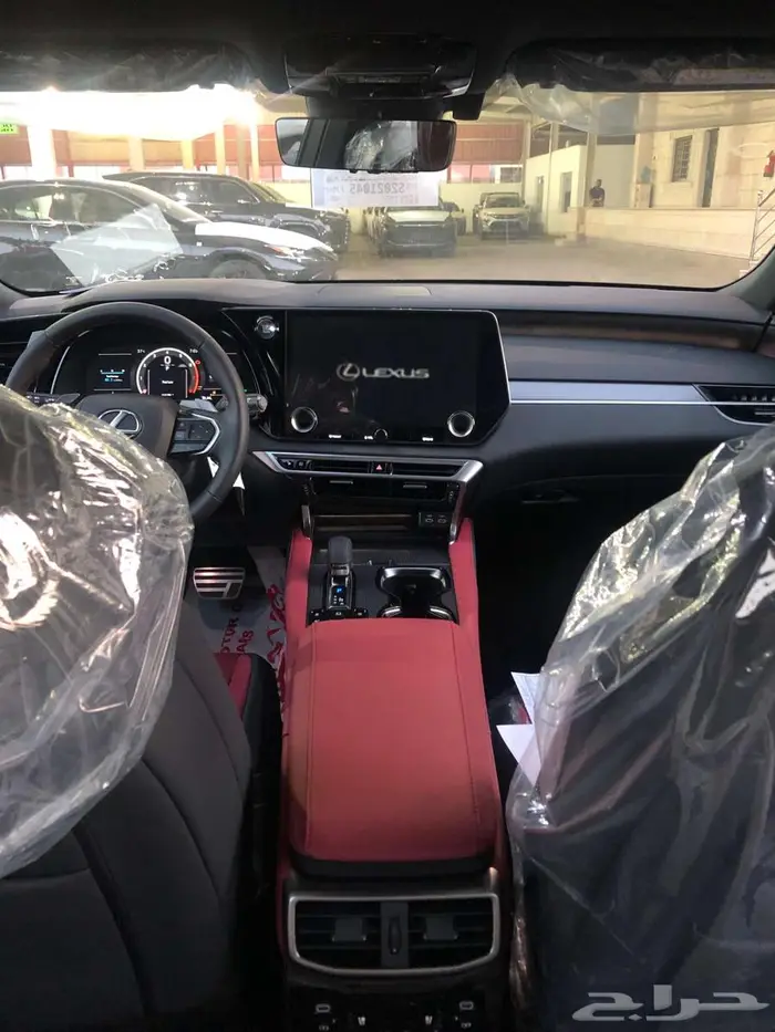 لكزس RX 350 FF 2025 اسبورت سعودي أسود داخل أحمر 9