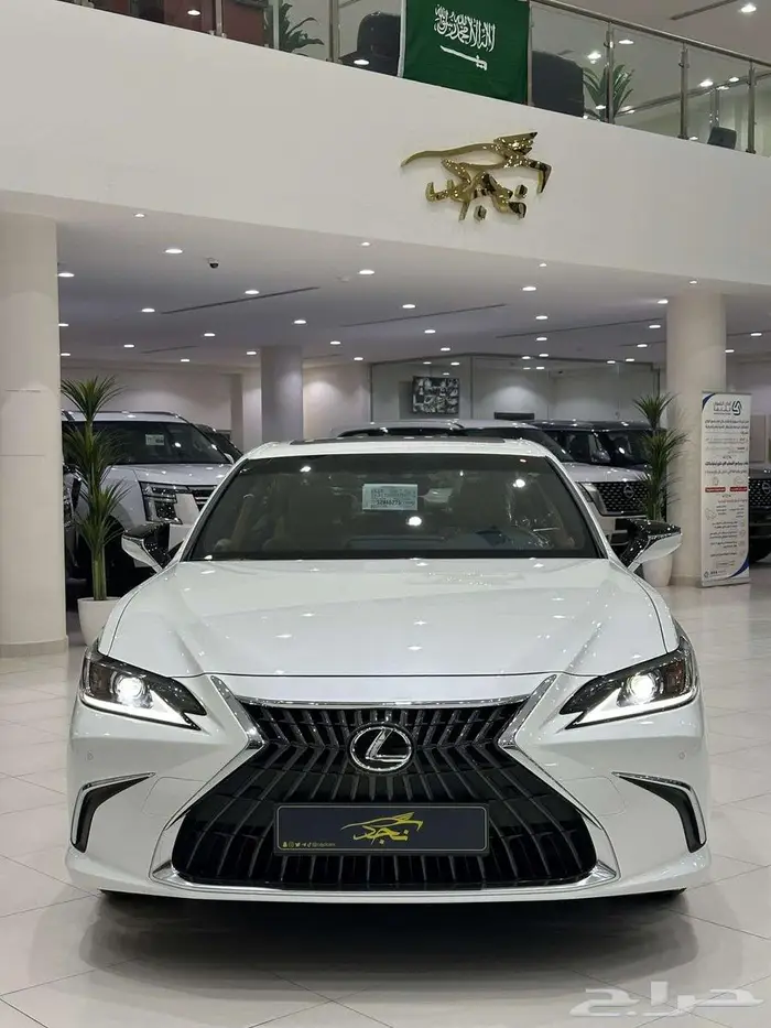 لكزس Es250 موديل 2025 كاش وتقسيط جميع البنوك 0