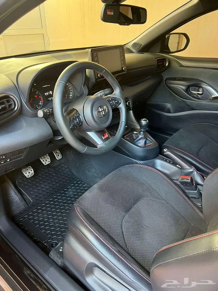 TOYOTA YARIS GR 7