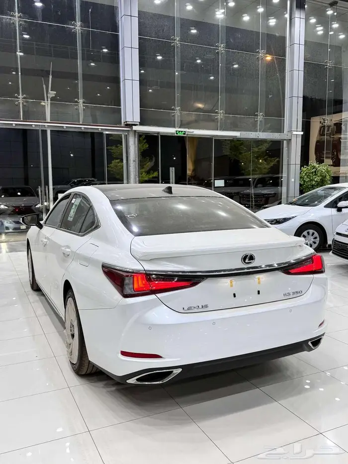 لكزس ( ES 350 CC ) موديل 2025 أقل الأسعار 8
