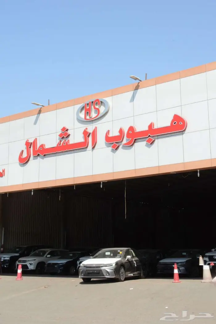 تويوتا كامري 2025 هايبرد LE سقف بانوراما بالنقد او التقسيط 5