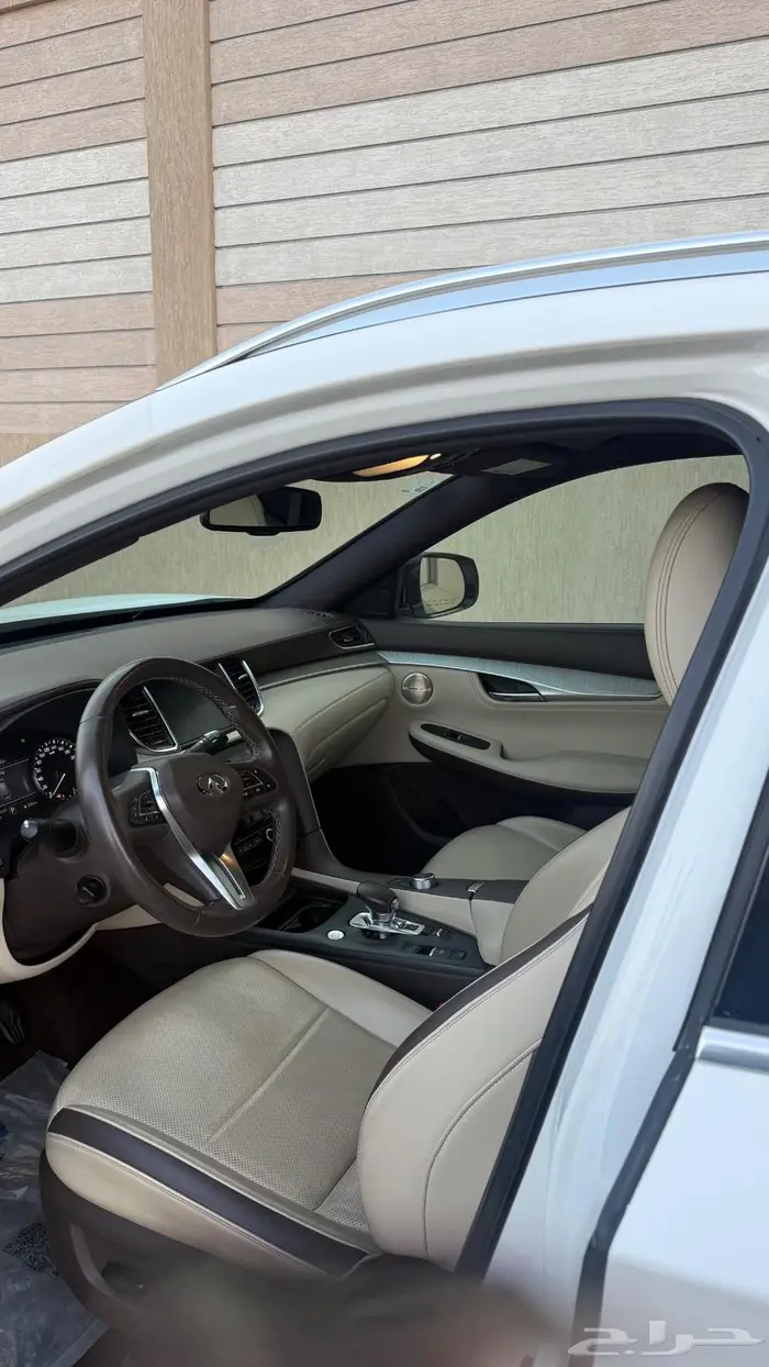 إنفنتي QX50 2020   ممشى قليل وباقي على الضمان 10