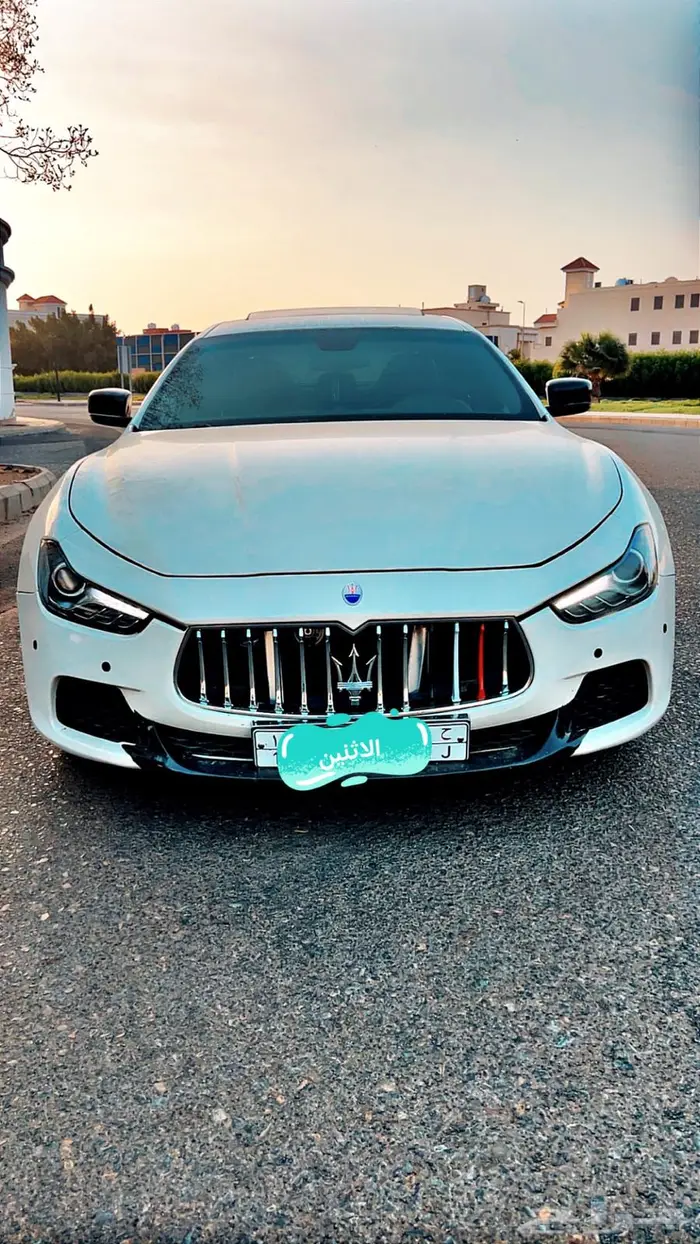 مازراتي جيبلي أبيض لولي واردة السعودية 2