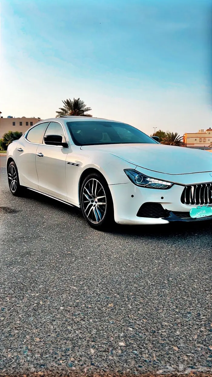 مازراتي جيبلي أبيض لولي واردة السعودية 0