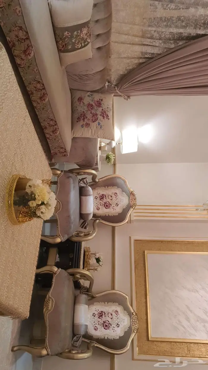 طقم كنب بحاله ممتازة 3