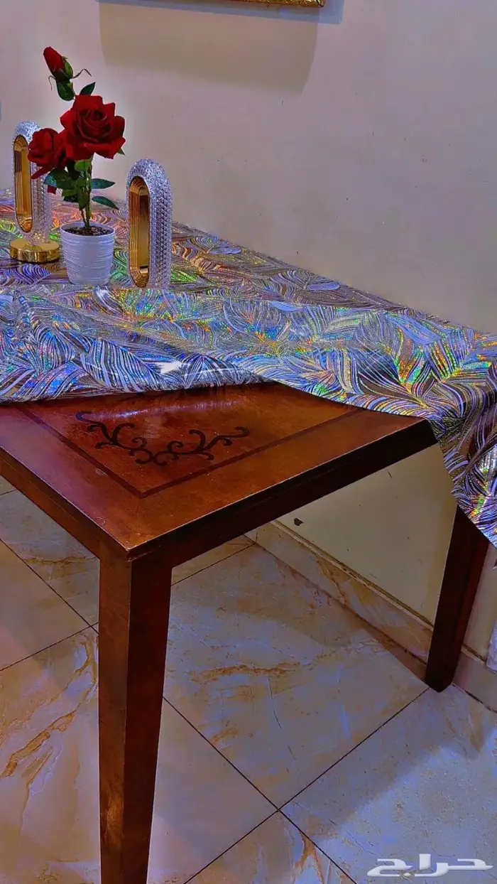طاولة بيع ع سريع 0