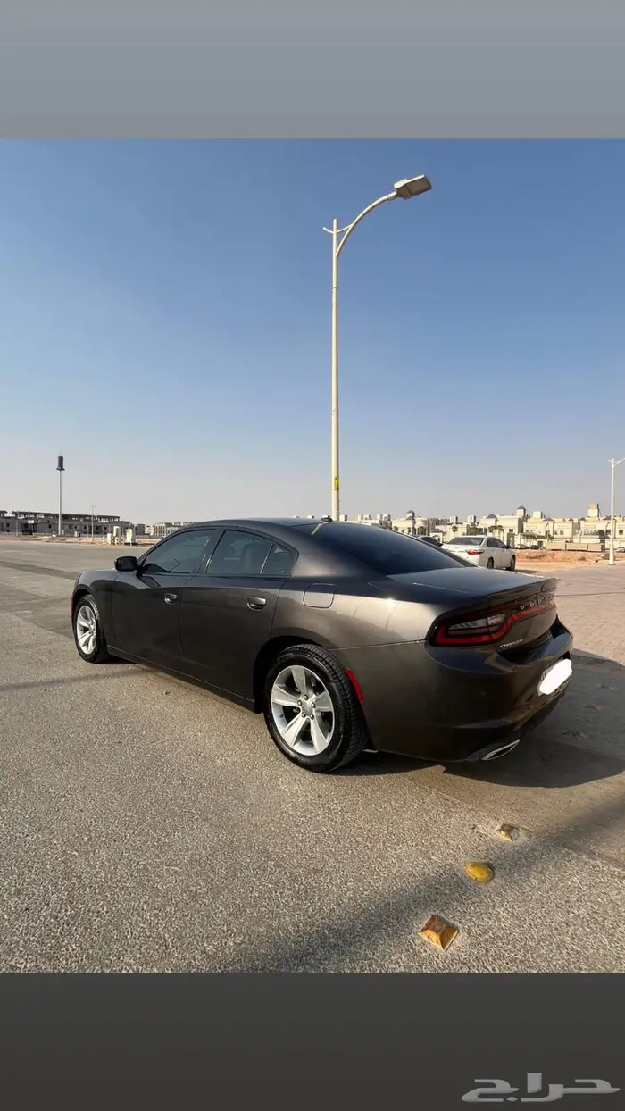 للبيع دوج تشارجر V6 2