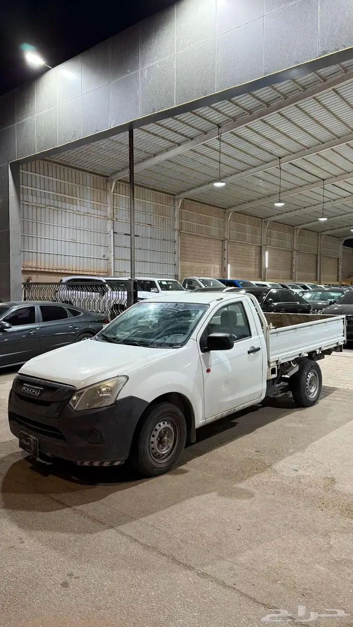 ايسوزو غمارة جوانب 2016 عداد 248000 1
