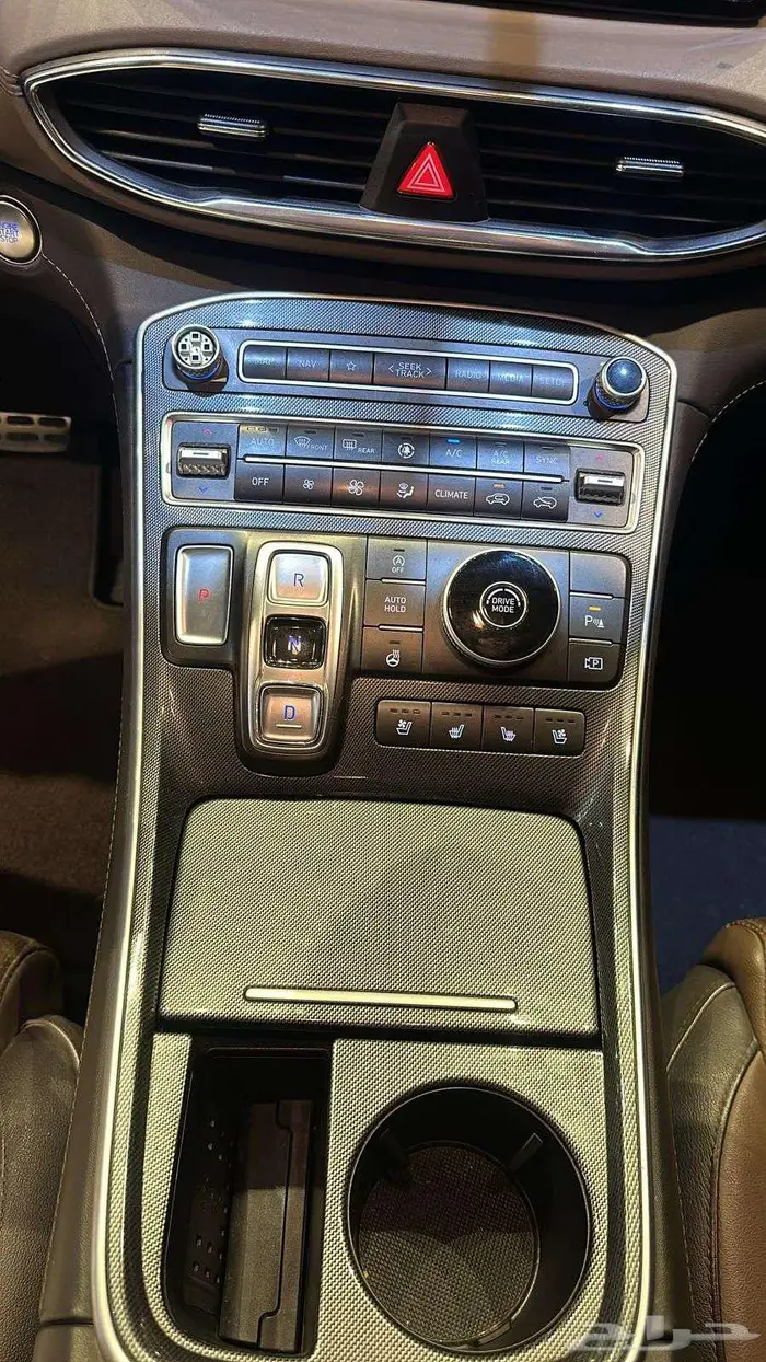هيونداى سنتافى 2021 10