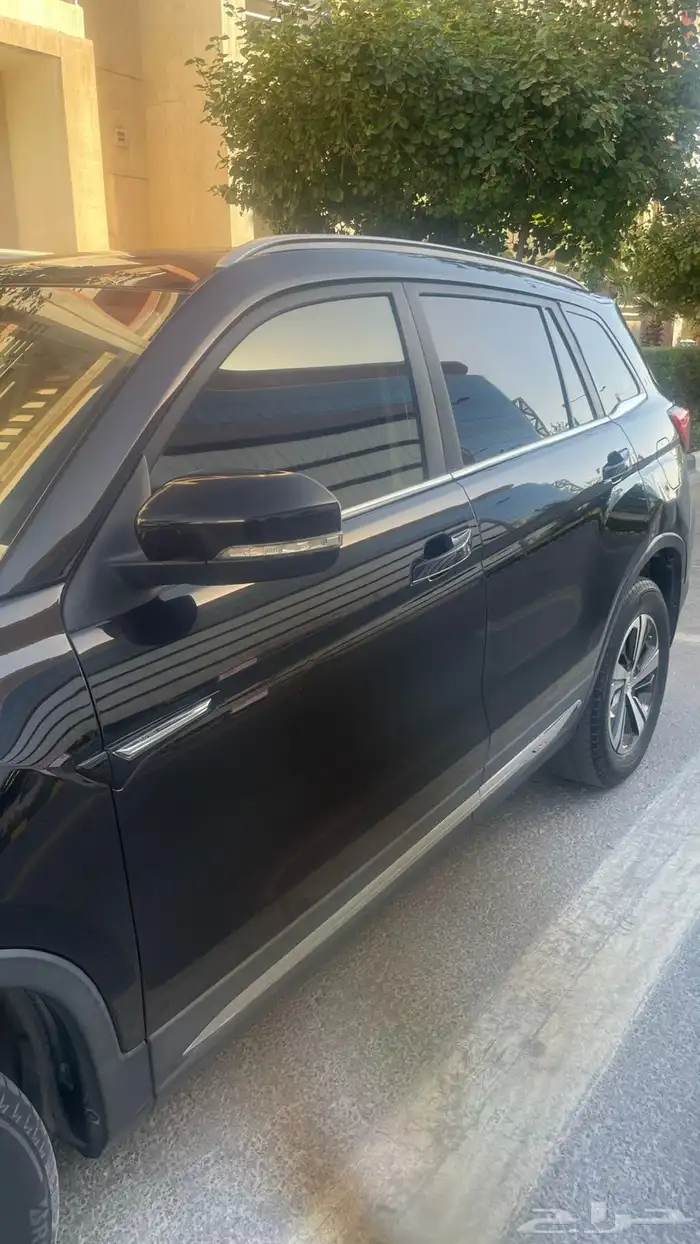 للبيع شانجان cs75 سوداء 2020 8