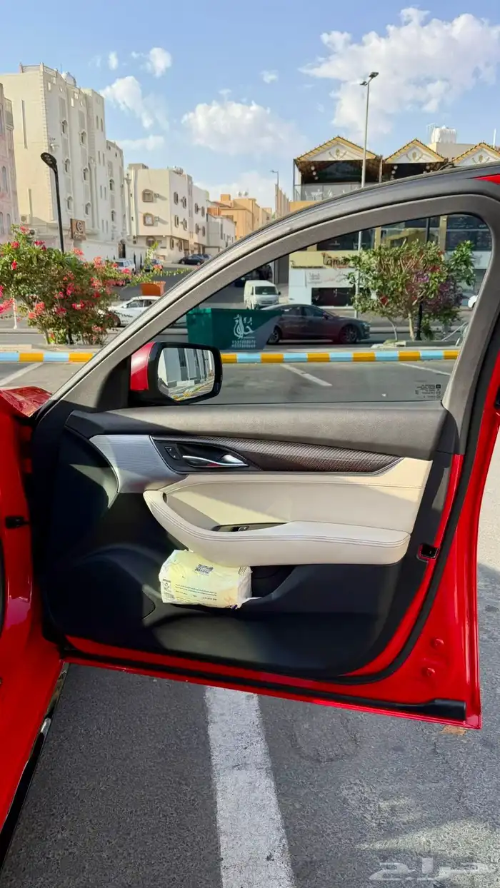 كاديلاك CT5 v 2020 23