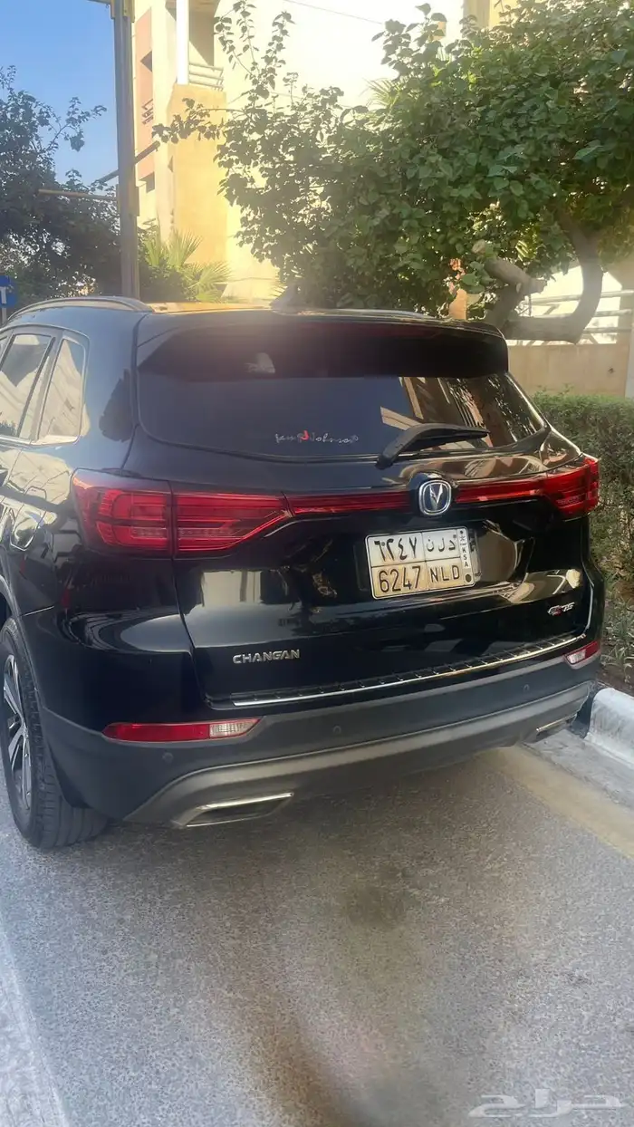للبيع شانجان cs75 سوداء 2020 5