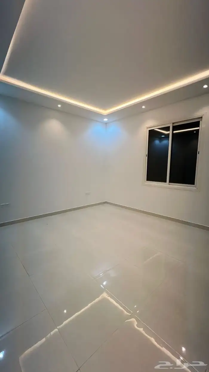 شقه للايجار حي الرمال تنال 3غرف 20