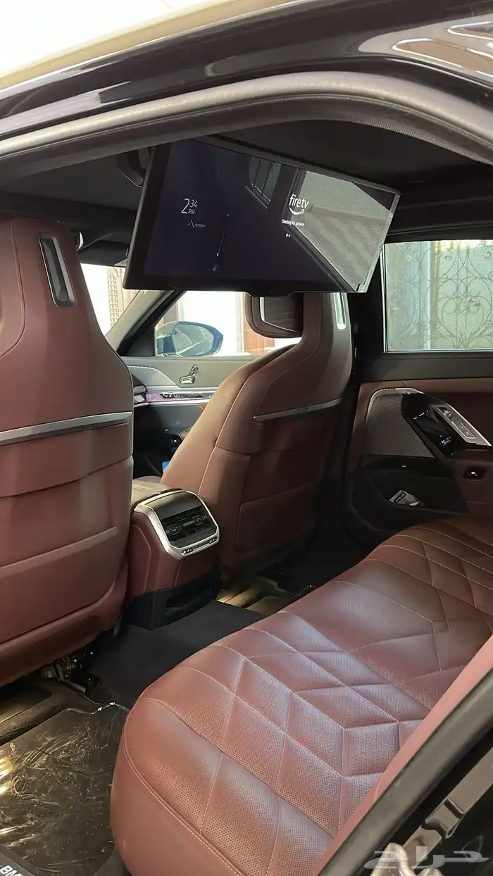 BMW 735 - 2024 بي ام دبليو 2