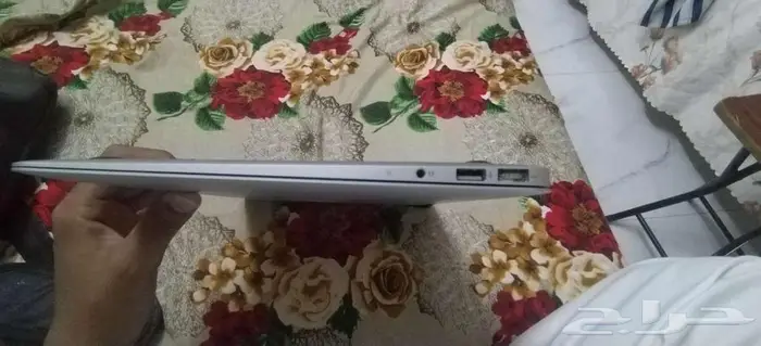ماك بوك اير 1