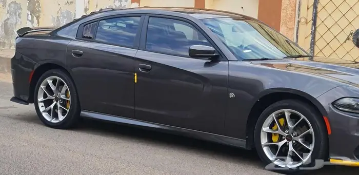 لعشاق الفخامة دودج تشارجر 2020GT 1