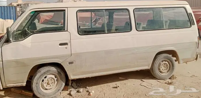 للبيع باص نيسان أورفان 99 مستعمل بنزين قير عادي الرياض 3