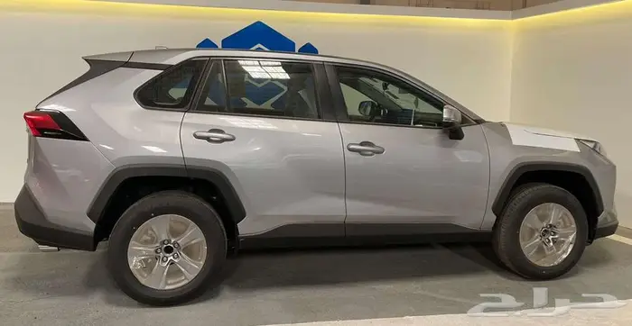 تويوتا RAV4 LE 4X2 2025 2