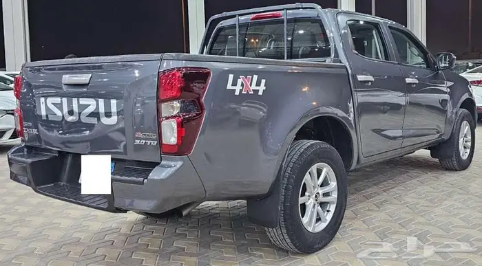 ايسوزو ديماكس غمارتين ديزل 2022 دبل LS 7