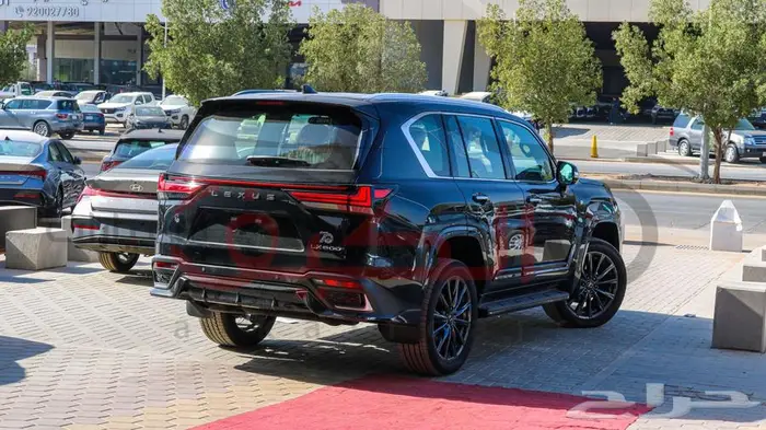 لكزس - LX600 F Sport - خليجي - 2025 - فل كامل كاش واقساط 8
