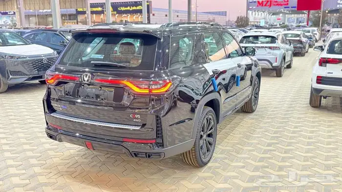 شانجان CS95 رويال بلاك اديشن 2026 6