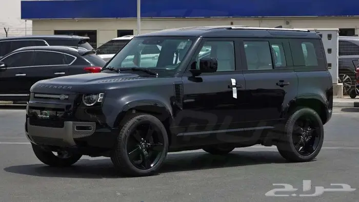 2025 لاندر روفر ديفندر 110 HSE DYNAMIC P400 اصفار مع ضمان 0