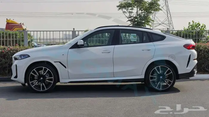 بي ام دبليو x6 XDrive 2025 خليجي اصفار مع ضمان الوكيل 21