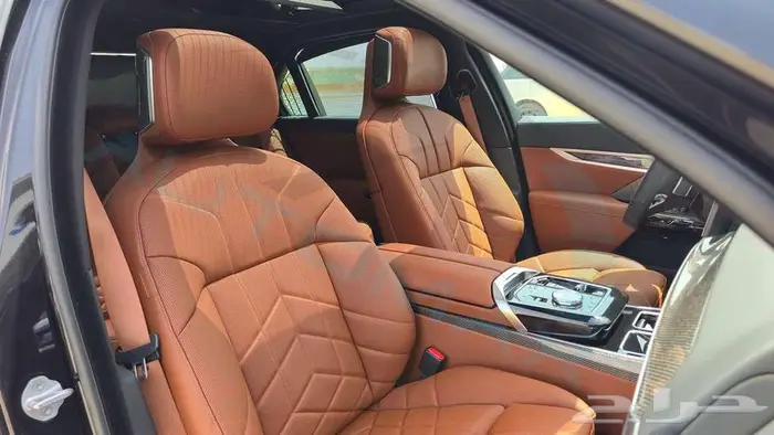 بي ام دبليو 735i M 2026 خليجي اصفار مع ضمان الوكيل 14