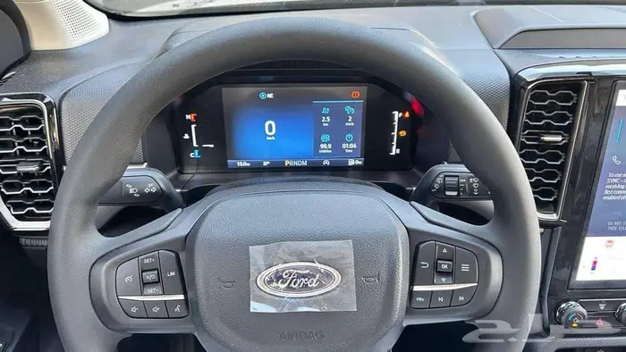 فورد ايفريست XLS استاندر موديل 2025 9