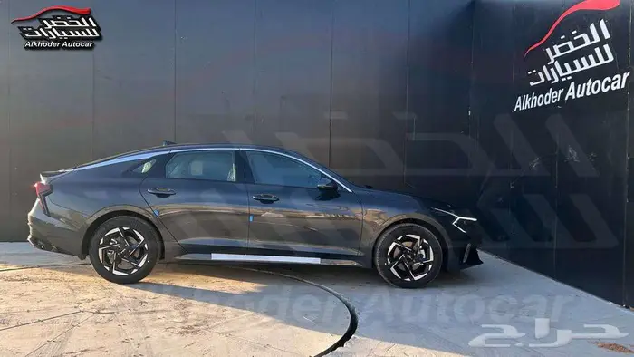 كيا K5 GLS 2026 لدى شركة عبدالمجيد الخضر 5