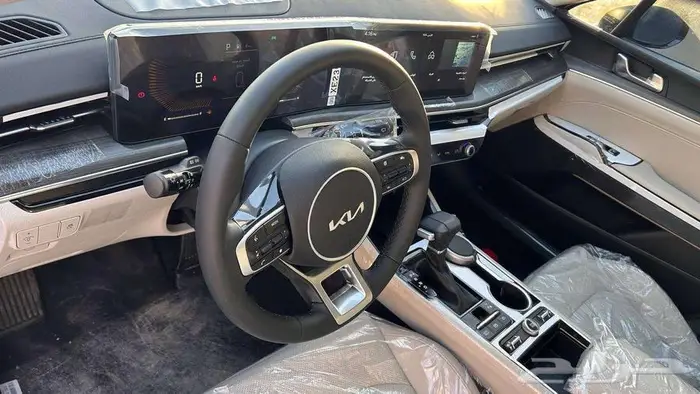 كيا K5 GLS 2026 لدى شركة عبدالمجيد الخضر 12