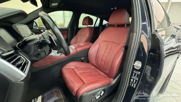 2021بي ام دبليو اكس6 BMW X6 8