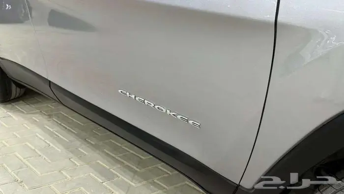جيب شيروكي ليمتد 2019 10