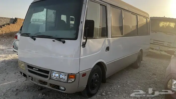 باص مستوبيشي 1