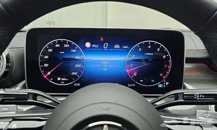 مرسيدس C200 AMG Line 2025 - وارد كوريا 10
