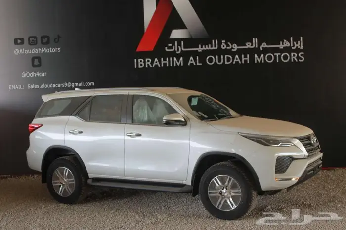 تويوتا فورتشنر GX2 بنزين 2025 - كاش و أقساط 1