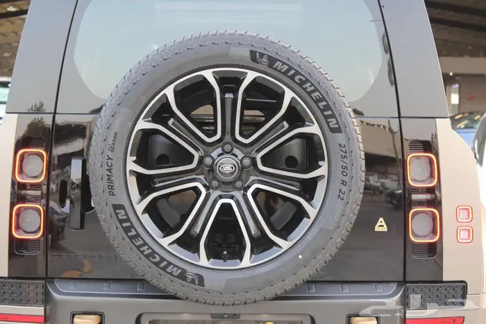جبنا العيد في الاسعار على سيارة 2025 Defender OCTA 15