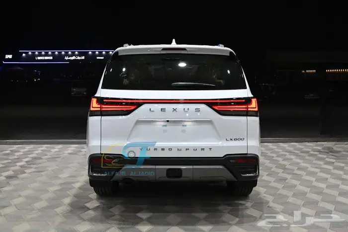 جيب لكزس 2025 LX600 BB بريمي بالنقد والتقسيط 6