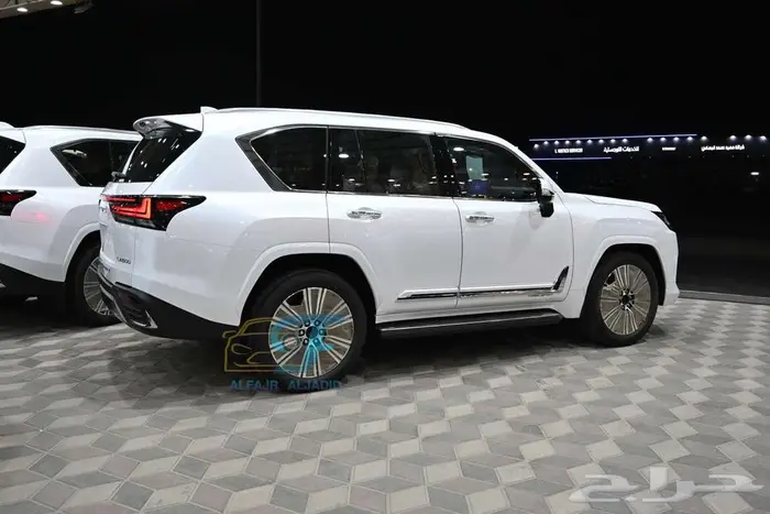 جيب لكزس 2025 LX600 BB بريمي بالنقد والتقسيط 5