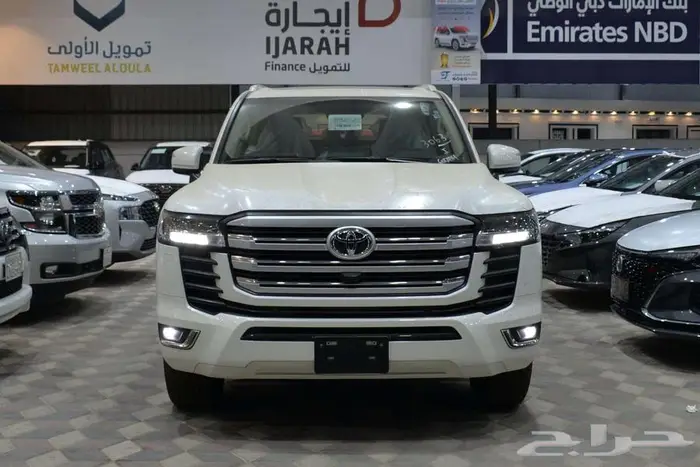 تويوتا جي اكس ار L4 فل كامل بالنقد والتقسيط 1