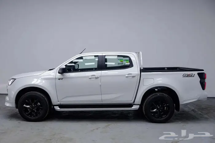 ايسوزو دي ماكس جي تي 4X4 اتوماتيك 2024 5