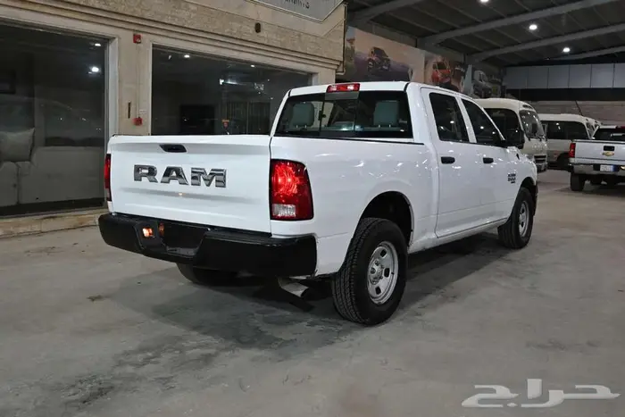 رام 1500 كلاسيك 2019 غمارتين دبل سعودي 4