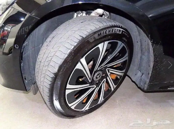 مرسيدس E300 4MATIC 2024 - وارد كوريا 13