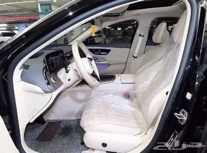 مرسيدس E300 4MATIC 2024 - وارد كوريا 8