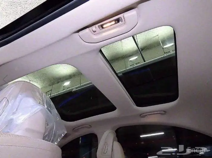 مرسيدس E300 4MATIC 2024 - وارد كوريا 18