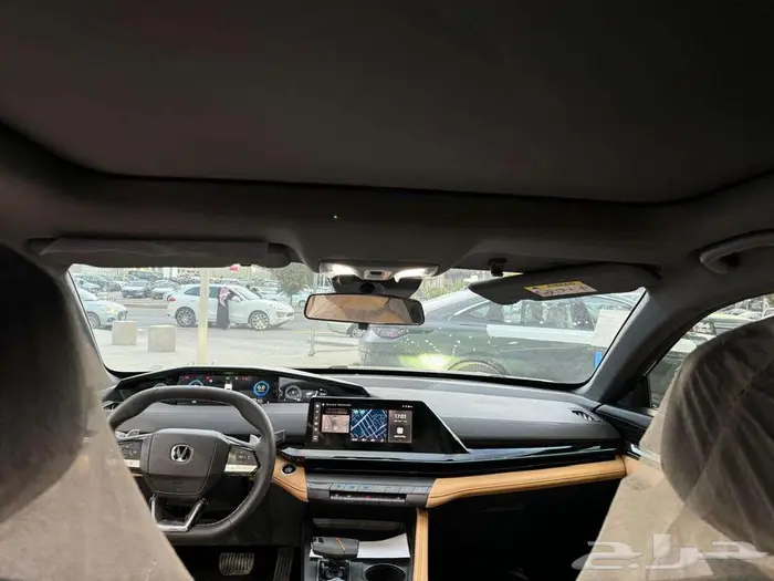 شانجان UNI V ايليت 2026 12